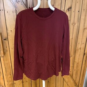 Women's Lululemon size 10 Long Sleeve Top - Burgundy